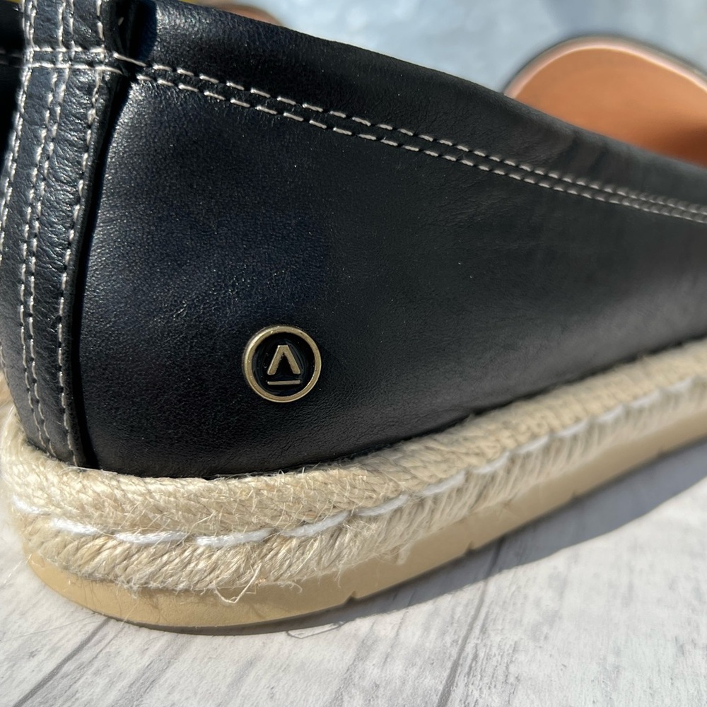 Black Leather Espadrille Slip-On Shoes - Women - Picture 7 of 14